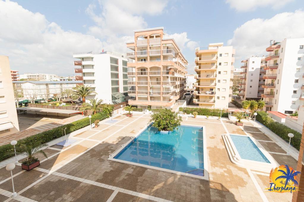 Center Iberplaya Apartment Salou Bagian luar foto